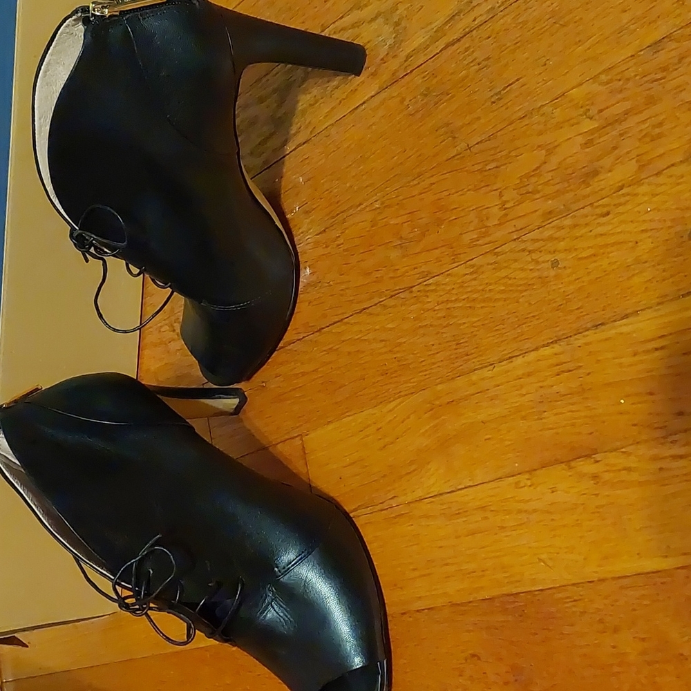Black heels